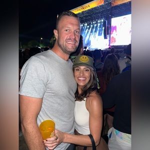 Meet your Posher, Cayce